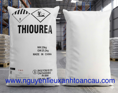 Thiourea